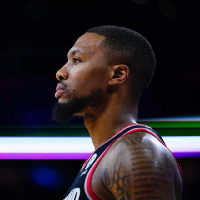 世界杯手机观看-巴克利：开拓者需要重建 利拉德最终会选择离开