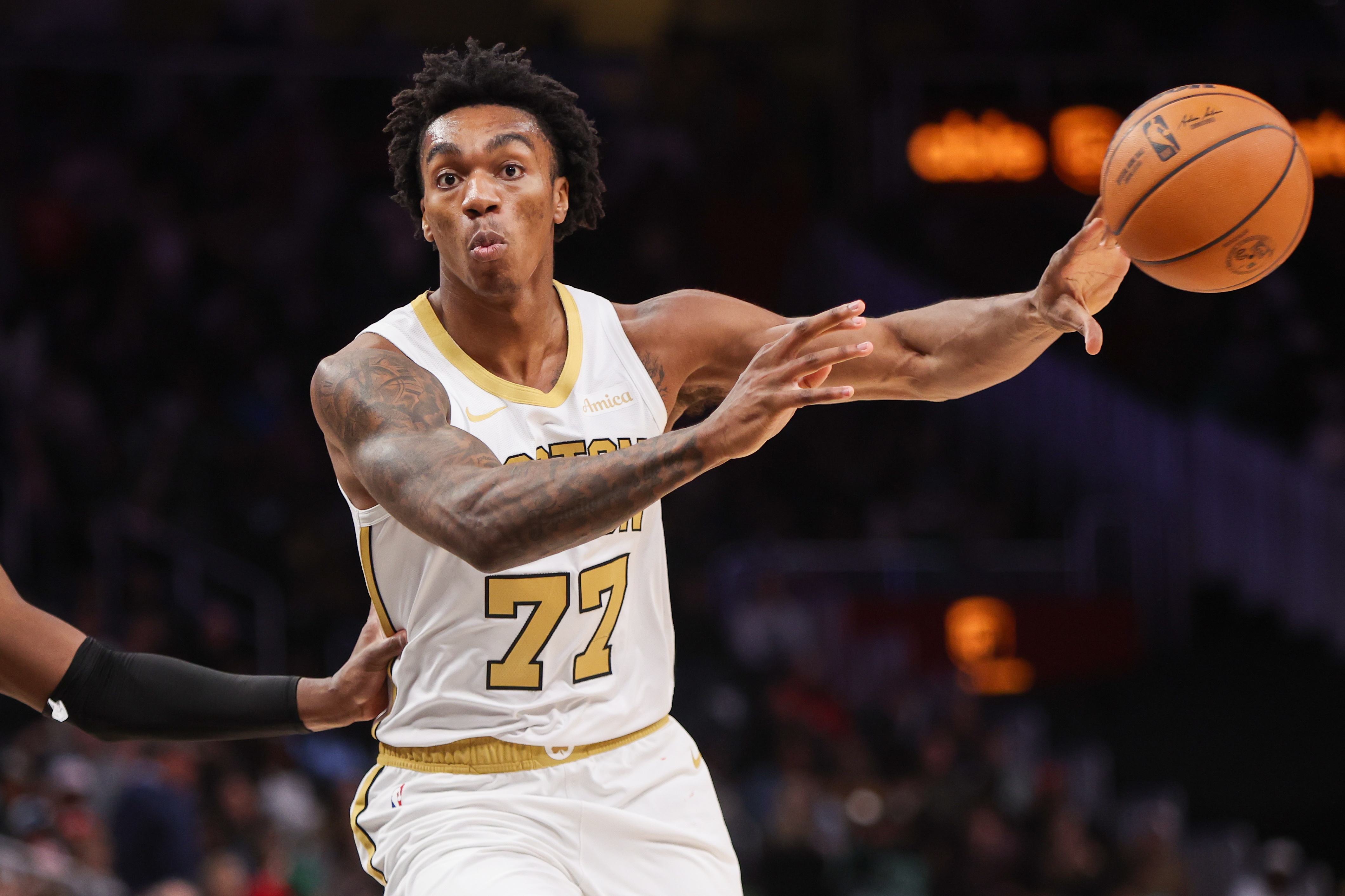 世界杯比赛直播-普里查德：阿马里·威廉姆斯上场就发挥很了不起 这体现职业素养