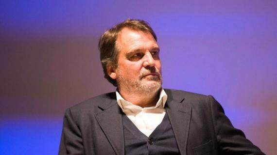 世界杯手机观看-名宿：欧冠团灭是一记巴掌 意甲不能再瞎XX传控了